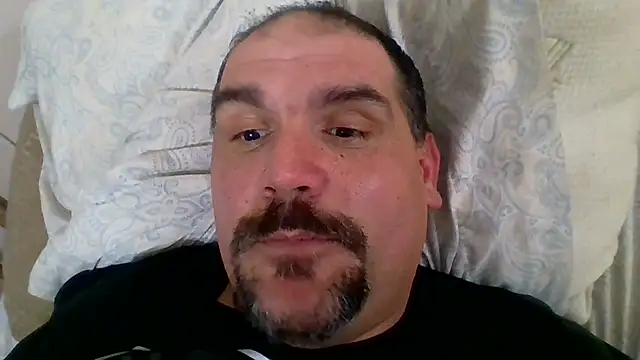 Snapshot of bigdaddy90337 chatting on February 24, 2025, 12:09 am bigdaddy90337 online show from February 24, 2025, 12:09 am