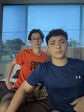 Snapshot of jacob_and_sam chatting on February 6, 2026, 11:01 pm jacob and sam online show from February 6, 2026, 11:01 pm