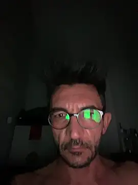 Snapshot of Fatihsinan chatting on March 2, 2026, 11:11 pm Fatihsinan online show from March 2, 2026, 11:11 pm