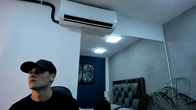 roan birkin online show from December 21, 2025, 7:48 pm