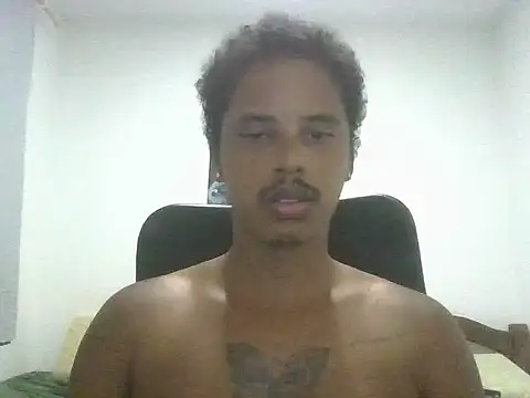 ONegodoce25 online show from May 5, 2026, 11:52 pm