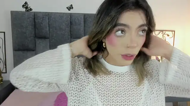 Violetta Ficher online show from November 19, 2025, 2:11 am