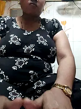 Snapshot of Alishafernandez chatting on March 3, 2026, 8:16 pm Alishafernandez online show from March 3, 2026, 8:16 pm