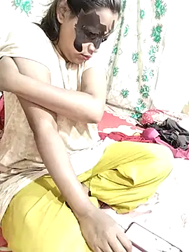 monekhan123 online show from February 7, 2025, 6:45 am
