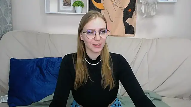 VeronicaAndersen online show from March 20, 2025, 9:13 pm