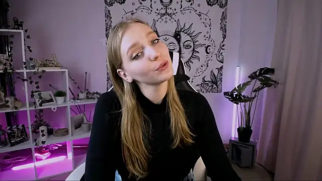 VeronicaAndersen online show from March 2, 2025, 6:03 pm