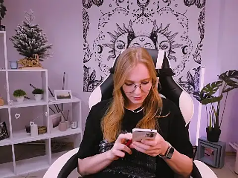VeronicaAndersen online show from February 16, 2025, 10:22 pm