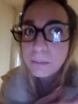 Mia RainX online show from November 30, 2025, 6:19 pm