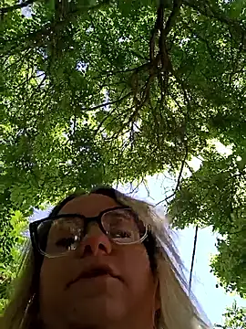 Snapshot of Mia_RainX chatting on May 14, 2026, 10:01 am Mia RainX online show from May 14, 2026, 10:01 am