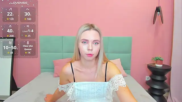 TessaAdorable online show from September 13, 2025, 1:27 am