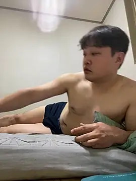 offwhite777 online show from February 21, 2025, 5:31 pm