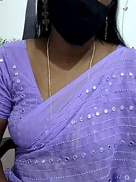 Snapshot of Tamil_Meera12 chatting on September 23, 2025, 6:42 am Tamil Meera12 online show from September 23, 2025, 6:42 am
