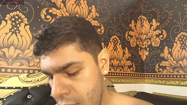 angel fetish  online show from March 23, 2025, 4:05 am