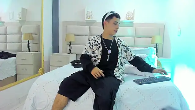 JhoanLeandro online show from February 7, 2025, 4:16 am