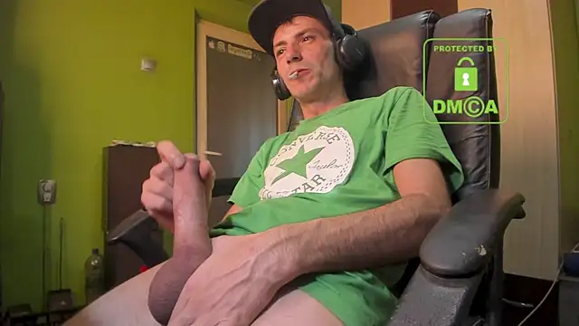 BigCumShoot online show from January 28, 2025, 9:08 am