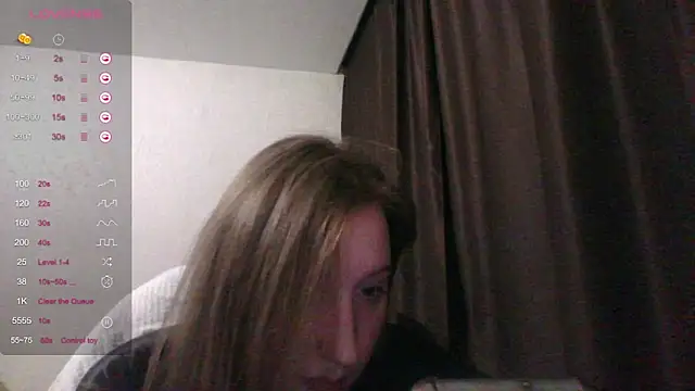 Snapshot of mark_love_margo chatting on February 6, 2025, 10:43 pm mark love margo online show from February 6, 2025, 10:43 pm