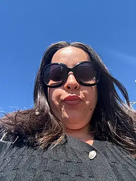 laarti online show from October 2, 2025, 12:41 pm