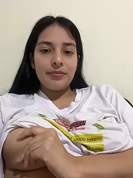 ariana sweet87 online show from February 10, 2026, 9:14 pm