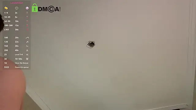 Snapshot of VincentSmith02 chatting on October 22, 2025, 12:48 pm VincentSmith02 online show from October 22, 2025, 12:48 pm