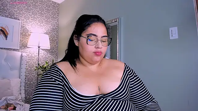 Snapshot of _michel_bbw chatting on February 21, 2025, 2:28 am michel bbw online show from February 21, 2025, 2:28 am