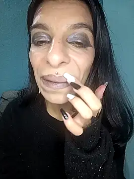 Snapshot of Ariell_Kieran chatting on November 1, 2025, 3:24 am Ariell Kieran online show from November 1, 2025, 3:24 am