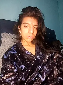 Snapshot of Ariell_Kieran chatting on January 13, 2026, 6:39 am Ariell Kieran online show from January 13, 2026, 6:39 am