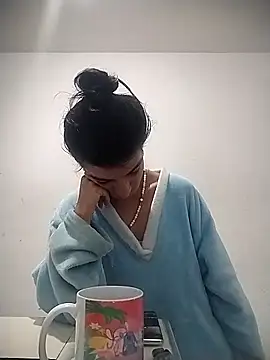 Ariell Kieran online show from March 23, 2026, 12:11 am