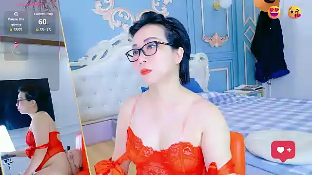 LucianaMe online show from September 23, 2025, 3:24 am