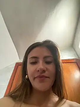 Andrea18 blonde online show from February 28, 2025, 8:07 pm
