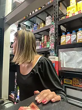 Andrea18 blonde online show from January 6, 2026, 3:49 pm