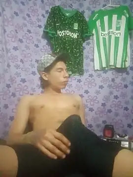 snake on online show from February 4, 2025, 2:49 am