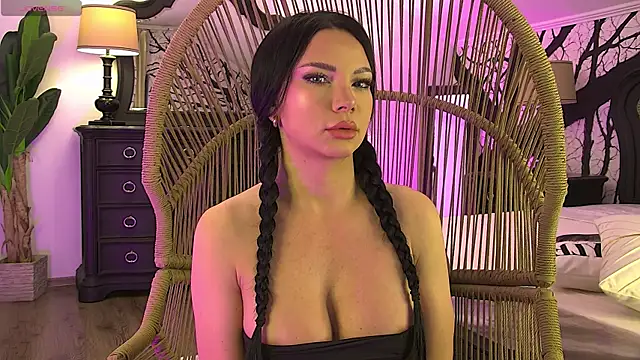 Snapshot of Amber_Luna chatting on March 16, 2025, 6:20 am Amber Luna online show from March 16, 2025, 6:20 am