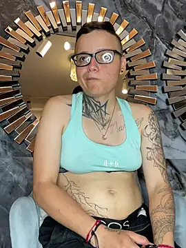 YeiiScoot online show from February 9, 2025, 1:00 am