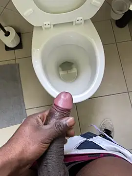 Snapshot of 456joeybigD23 chatting on November 22, 2025, 8:46 am 456joeybigD23 online show from November 22, 2025, 8:46 am