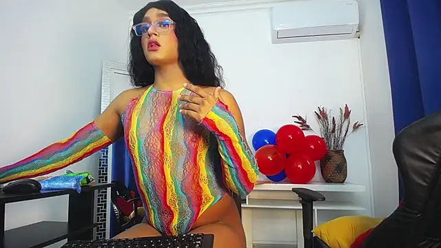 Snapshot of Karla_Dior7 chatting on February 25, 2025, 3:31 pm Karla Dior7 online show from February 25, 2025, 3:31 pm