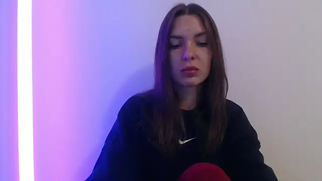 aurora lust online show from September 29, 2025, 5:36 am