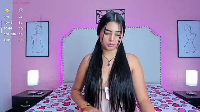 Snapshot of _Emma_whiitee_ chatting on October 1, 2025, 1:04 pm Emma whiitee online show from October 1, 2025, 1:04 pm