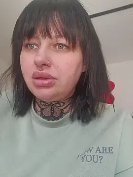 CannabisQueenn online show from March 24, 2026, 11:21 am