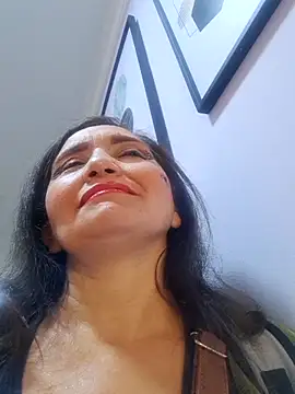 Alexaamoon  online show from October 6, 2025, 3:13 pm