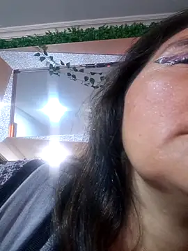 Alexaamoon  online show from October 3, 2025, 5:14 pm