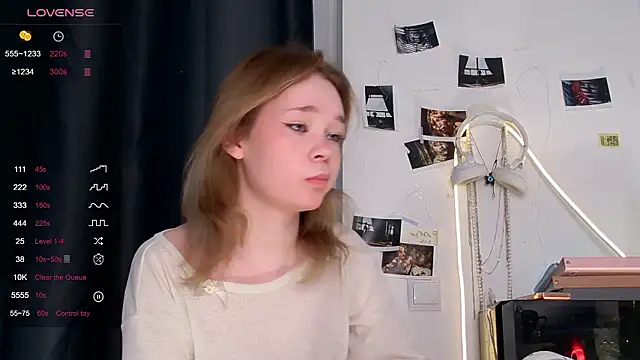 Kellybbface online show from March 27, 2026, 5:16 am