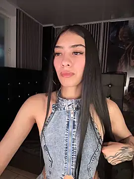 TayylorSexx online show from February 13, 2026, 3:39 am