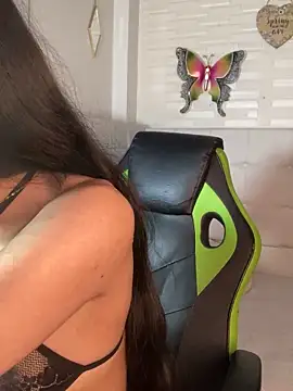 Snapshot of TayylorSexx chatting on March 2, 2025, 5:23 am TayylorSexx online show from March 2, 2025, 5:23 am