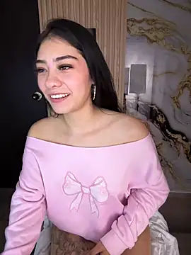 Snapshot of TayylorSexx chatting on June 19, 2026, 7:14 am TayylorSexx online show from June 19, 2026, 7:14 am