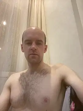 Snapshot of LynnAhNight chatting on November 13, 2025, 2:59 am LynnAhNight online show from November 13, 2025, 2:59 am