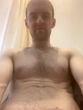 Snapshot of LynnAhNight chatting on November 9, 2025, 4:49 am LynnAhNight online show from November 9, 2025, 4:49 am