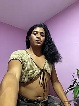alexiaross96 online show from June 10, 2026, 7:59 pm