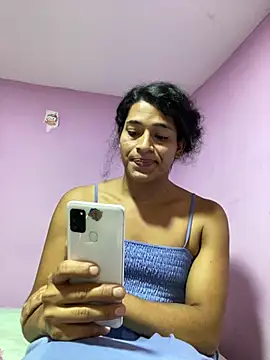alexiaross96 online show from June 6, 2026, 8:14 pm