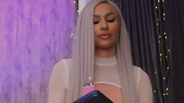 KarlaBart online show from January 12, 2026, 8:15 pm