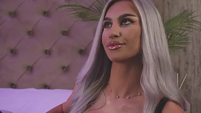 Snapshot of KarlaBart chatting on September 21, 2025, 7:19 pm KarlaBart online show from September 21, 2025, 7:19 pm